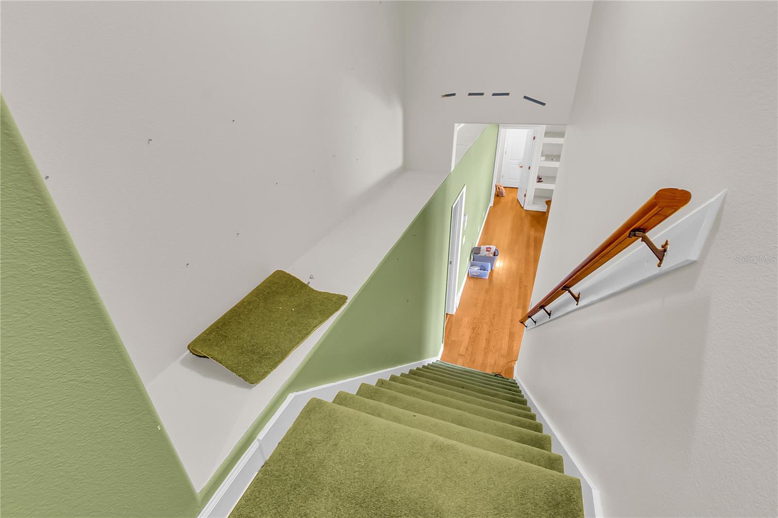 TUCKAWAY LAKE ESTATES - Residential