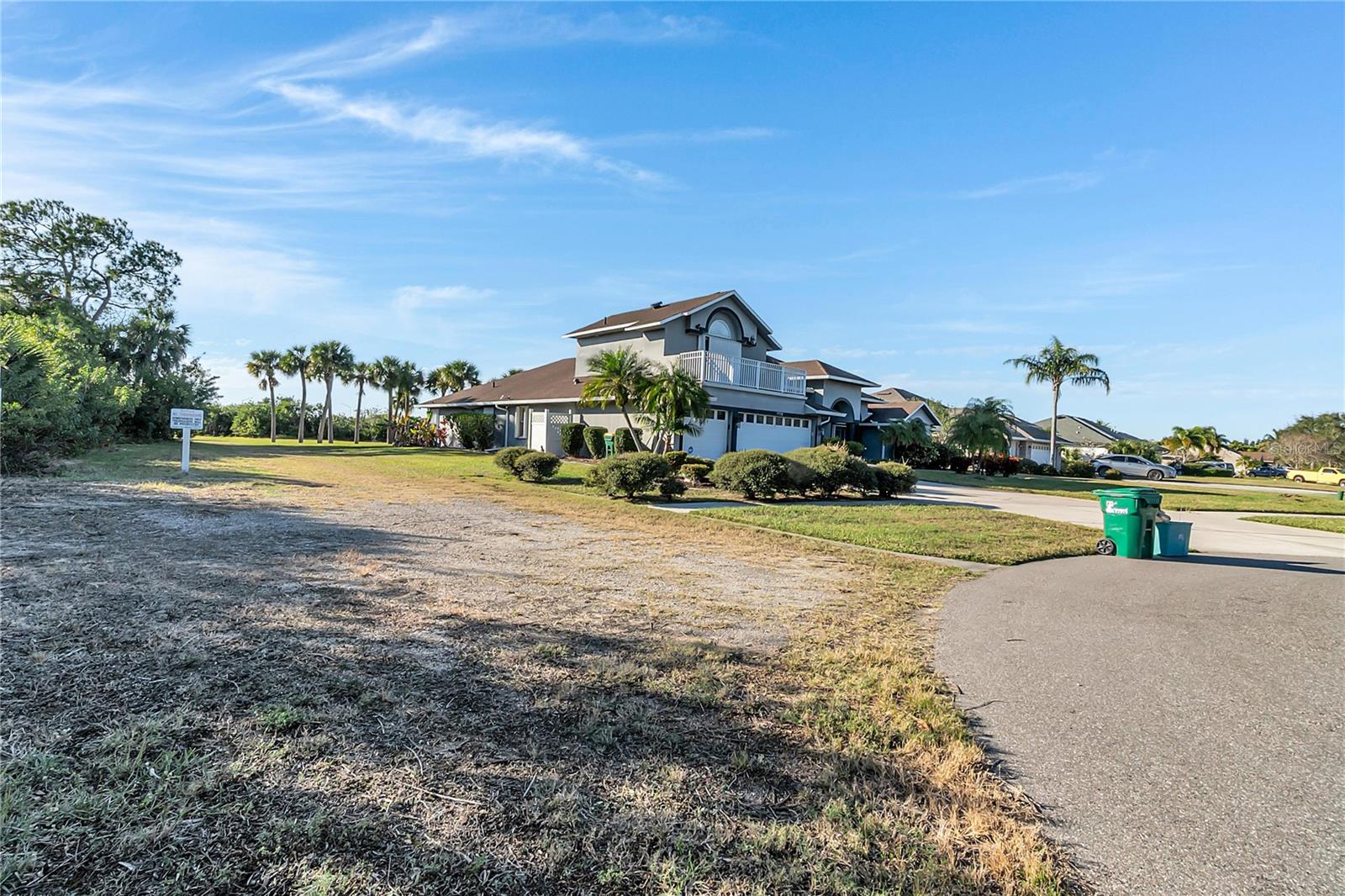 TUCKAWAY LAKE ESTATES - Residential