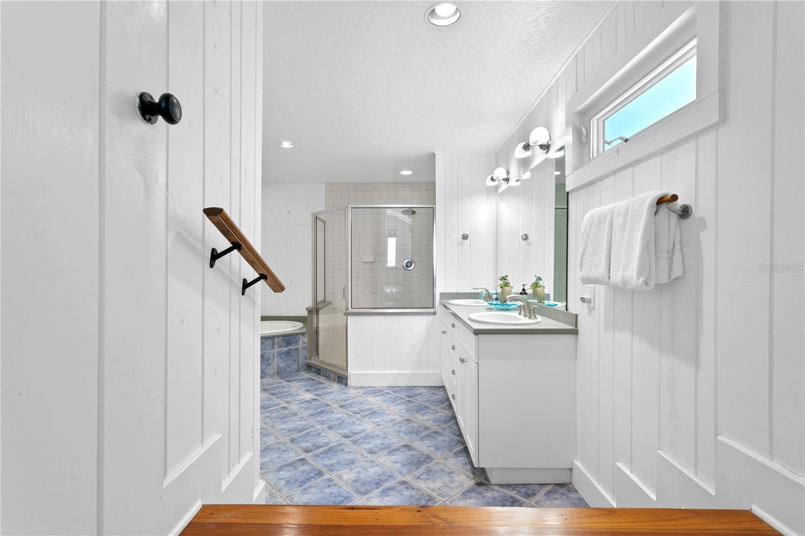 COLONIAL CORP - Residential