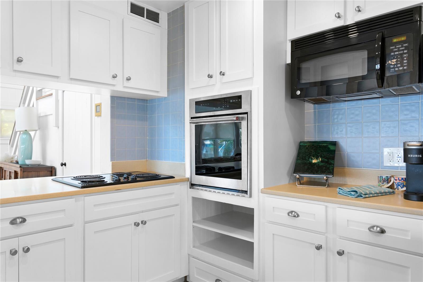 COLONIAL CORP - Residential