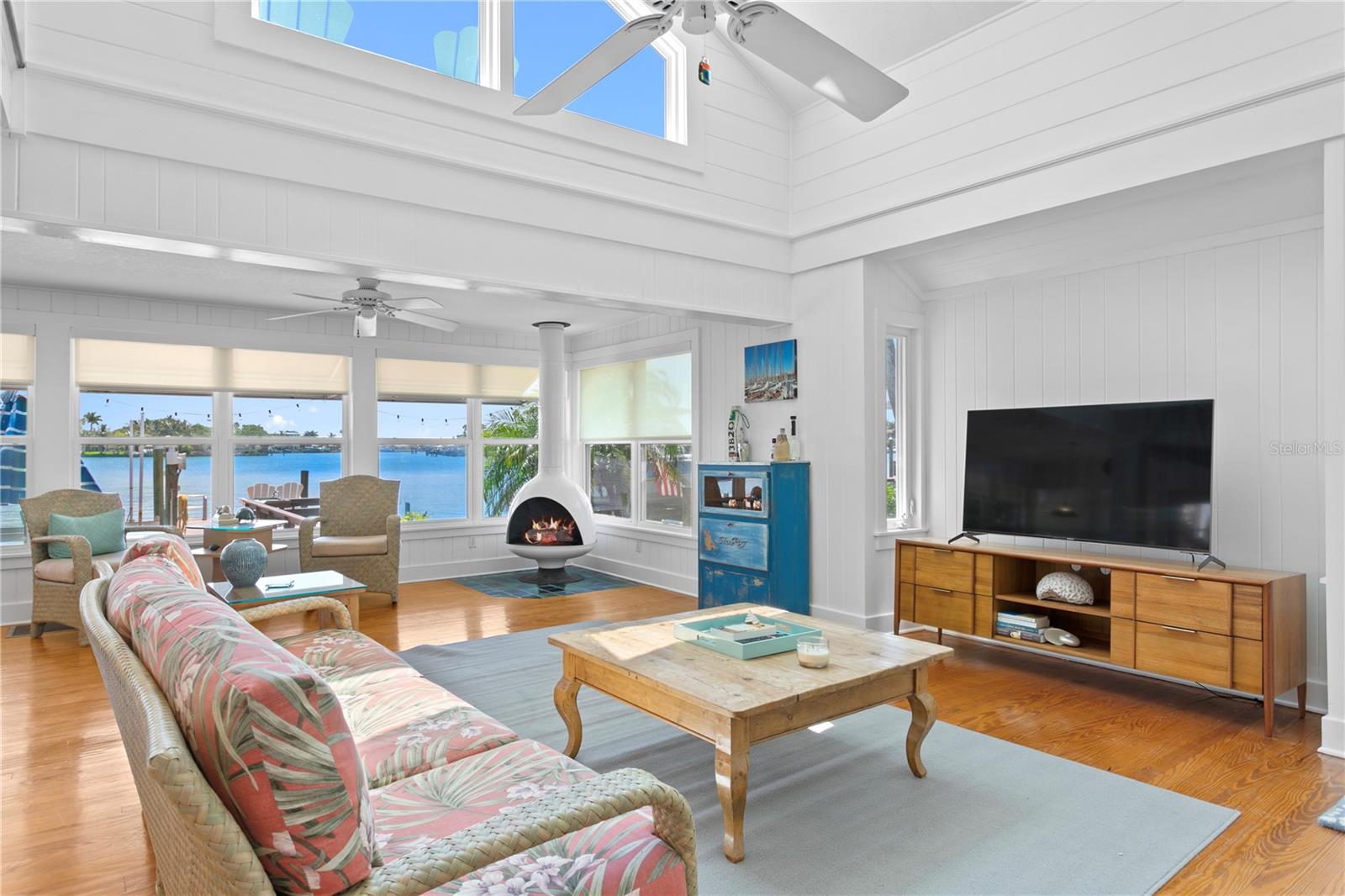 COLONIAL CORP - Residential