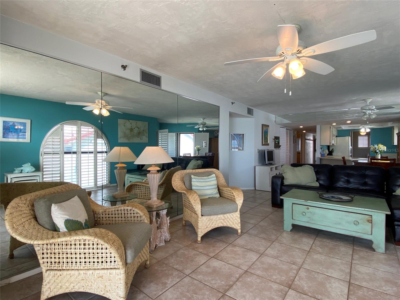 Club Oceania Condo Ph 01 & 02 - Residential