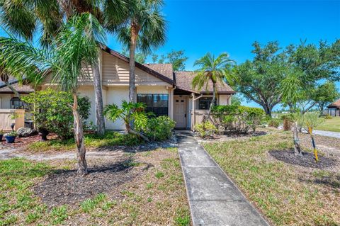5641 MASHIE CIRCLE NORTH PORT FL 34287