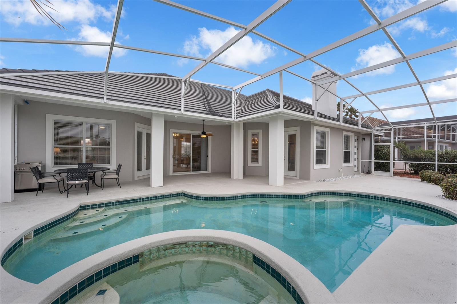 HUNTERS CREEK TR 220 - Residential