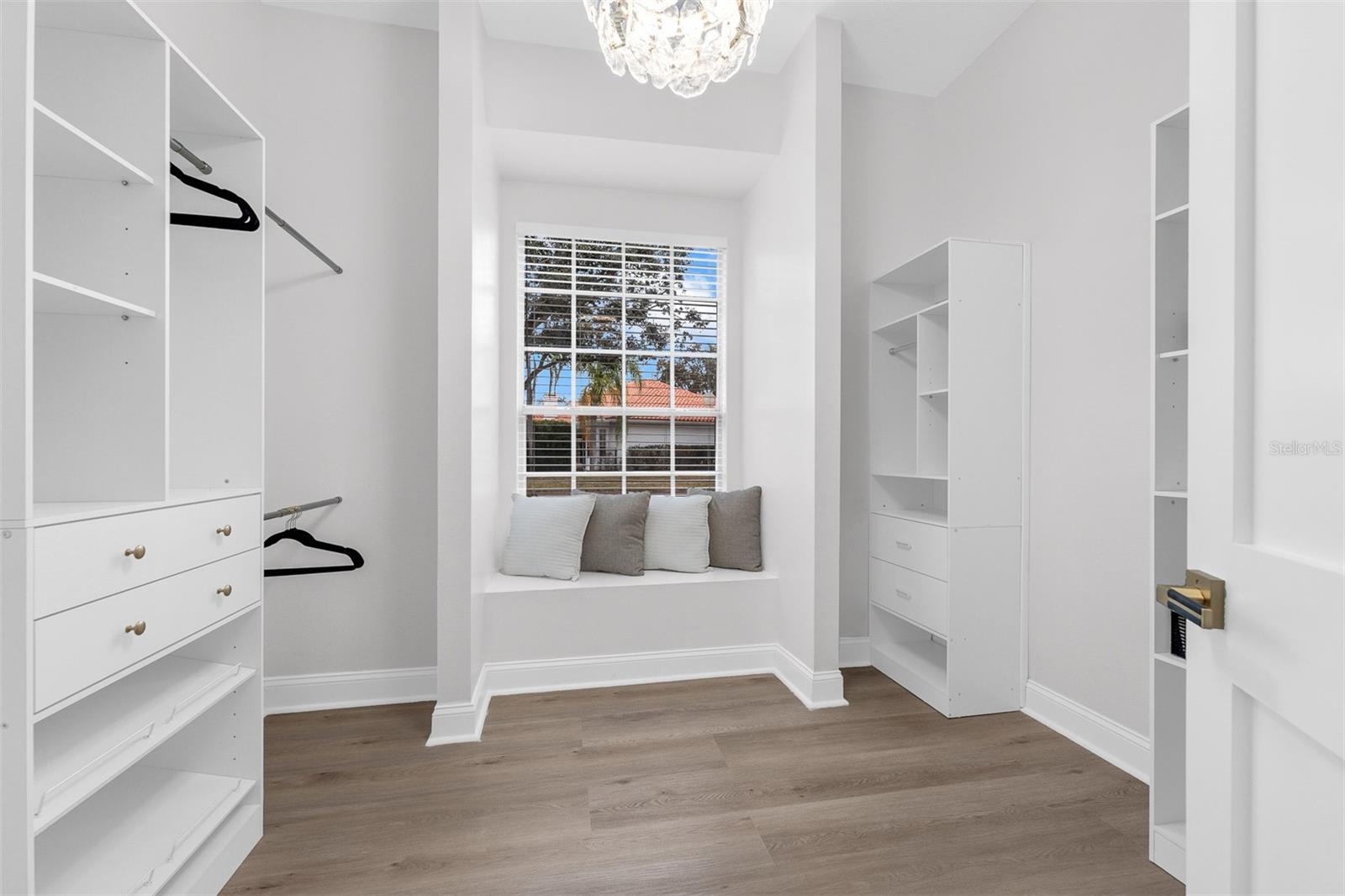 HUNTERS CREEK TR 220 - Residential