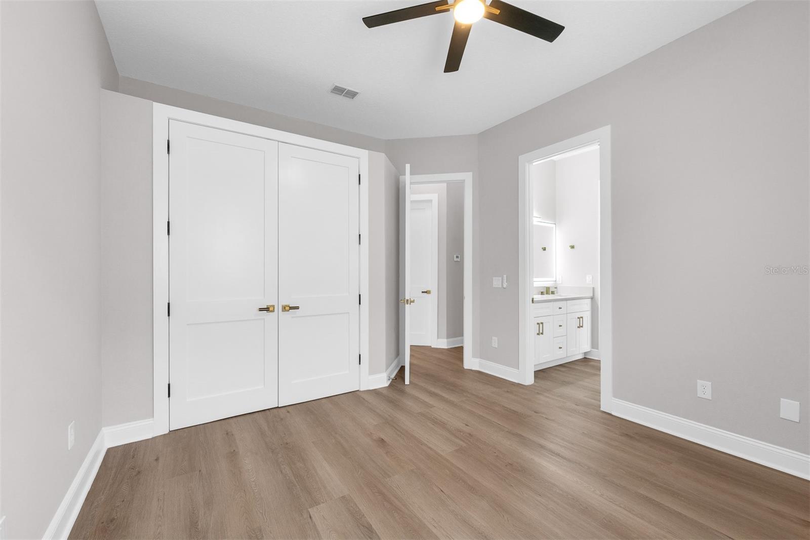 HUNTERS CREEK TR 220 - Residential