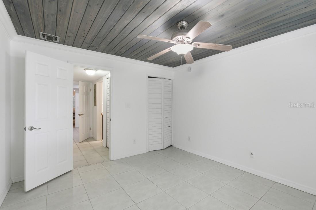 OAK HARBOUR SEC 1 - Residential