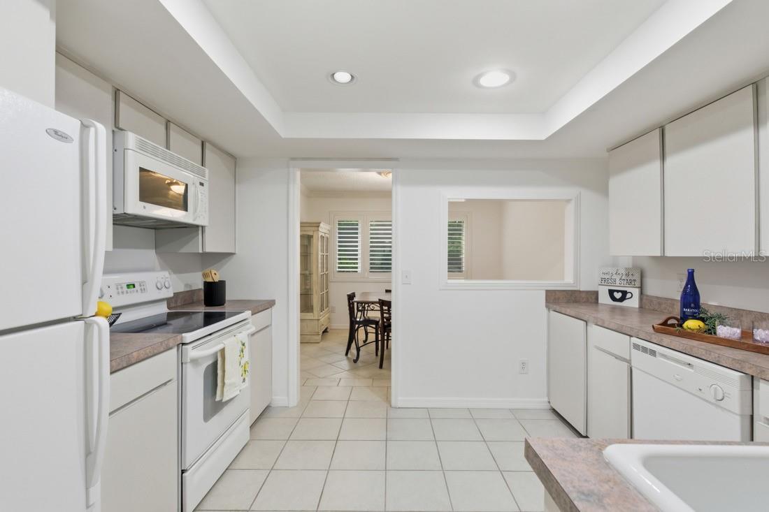 OAK HARBOUR SEC 1 - Residential
