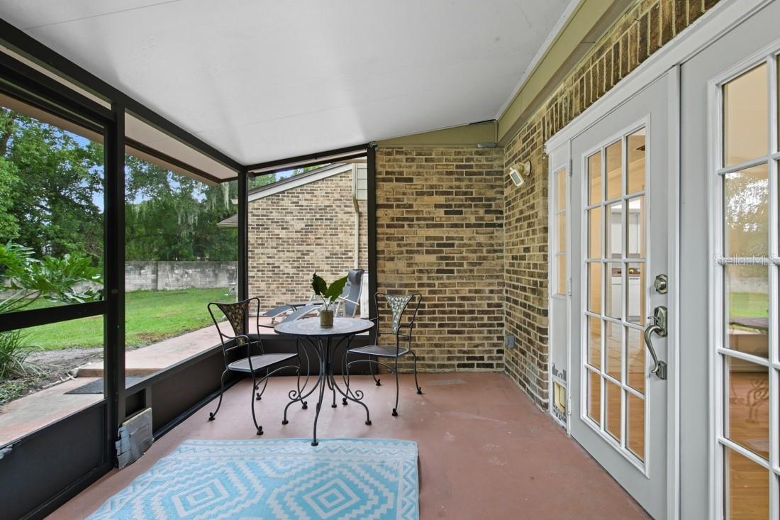 OAK HARBOUR SEC 1 - Residential