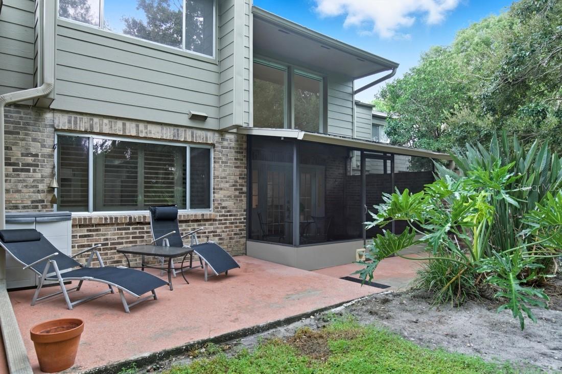 OAK HARBOUR SEC 1 - Residential