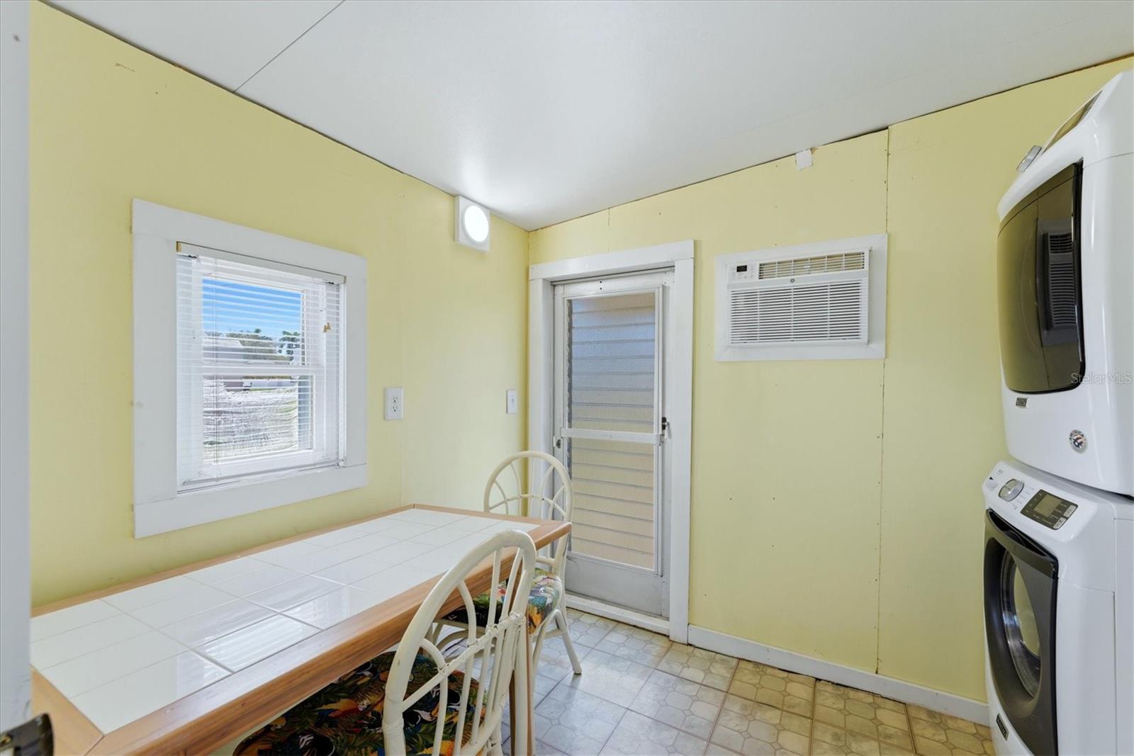 MOBILE GARDENS 1ST ADD - Residential