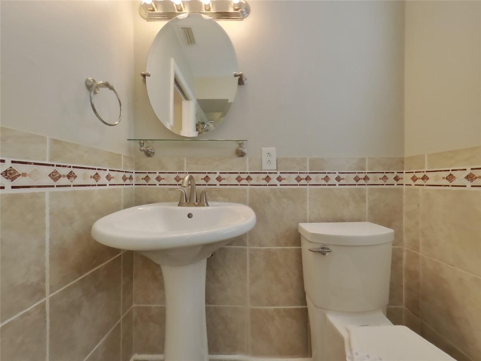 ORANGE GROVE PARK UNIT 4 - Residential Lease