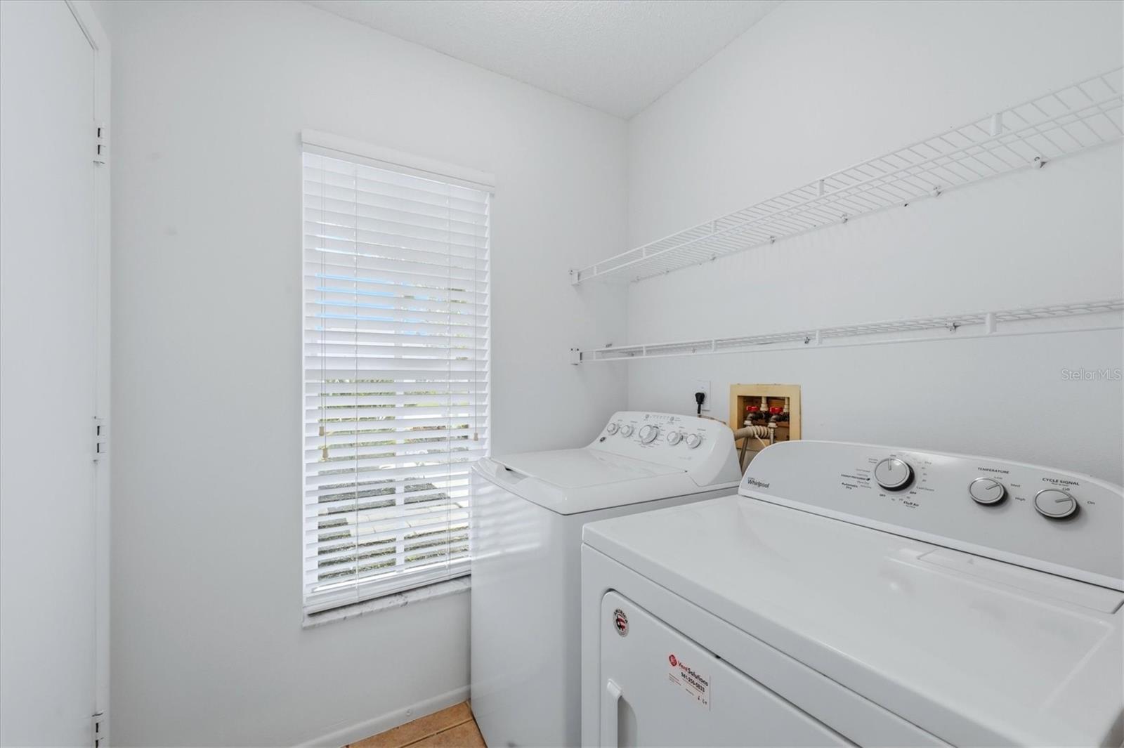 WELLINGTON CHASE - Residential