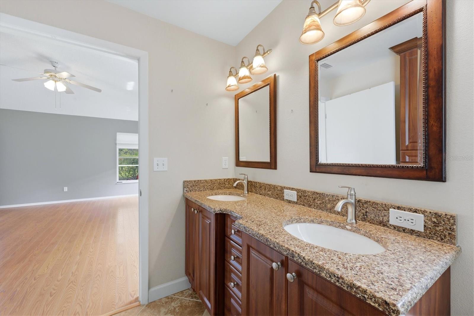 WELLINGTON CHASE - Residential