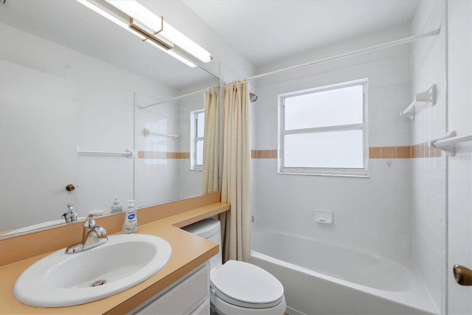 WELLINGTON CHASE - Residential