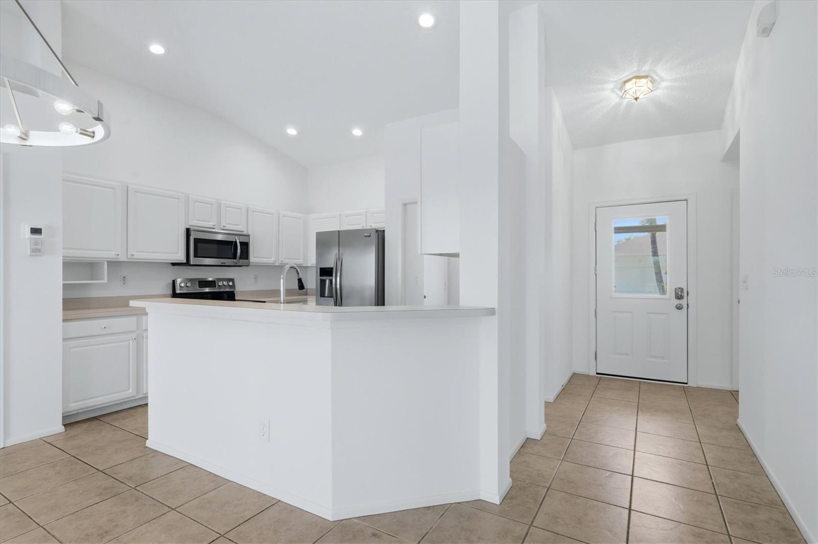 WELLINGTON CHASE - Residential