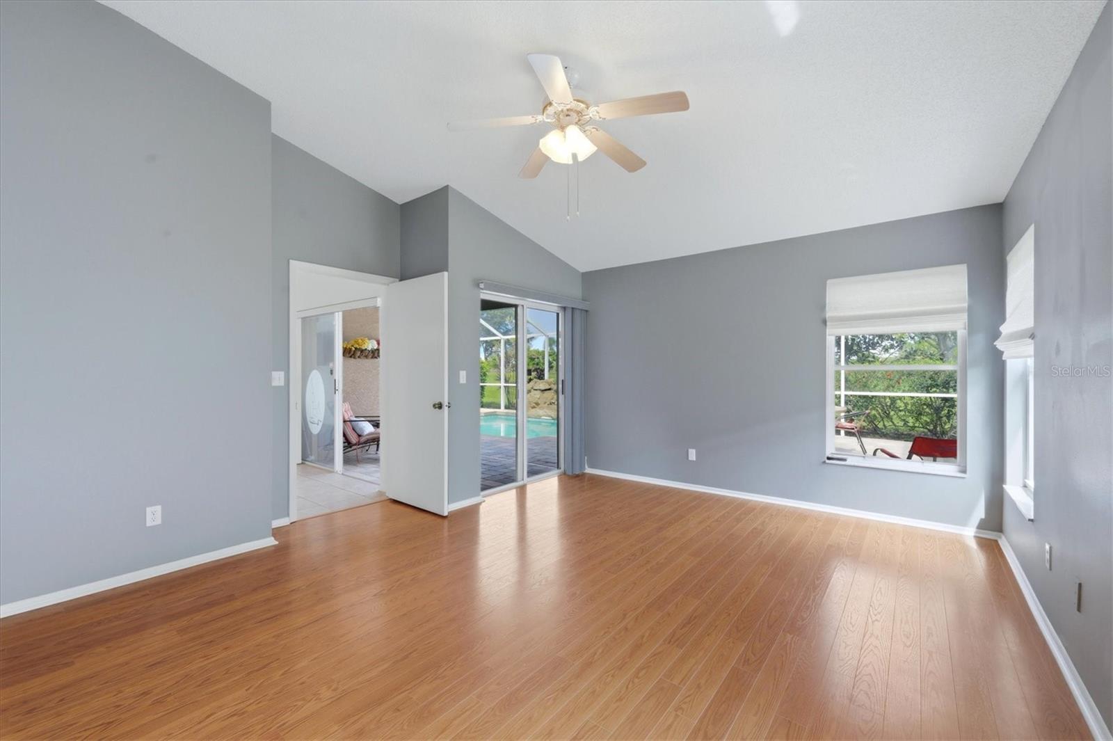 WELLINGTON CHASE - Residential