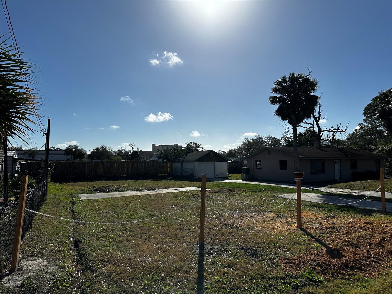 COUNTRY ACRES SUB - Land