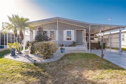 A home in PORT CHARLOTTE
