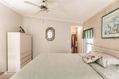 A home in PORT CHARLOTTE