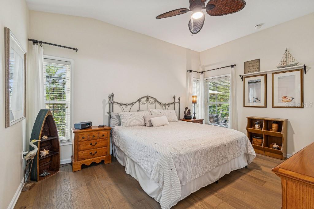 LEXINGTON OAKS VILLAGE 01 - Residential