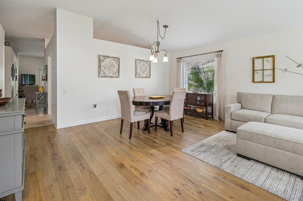 LEXINGTON OAKS VILLAGE 01 - Residential