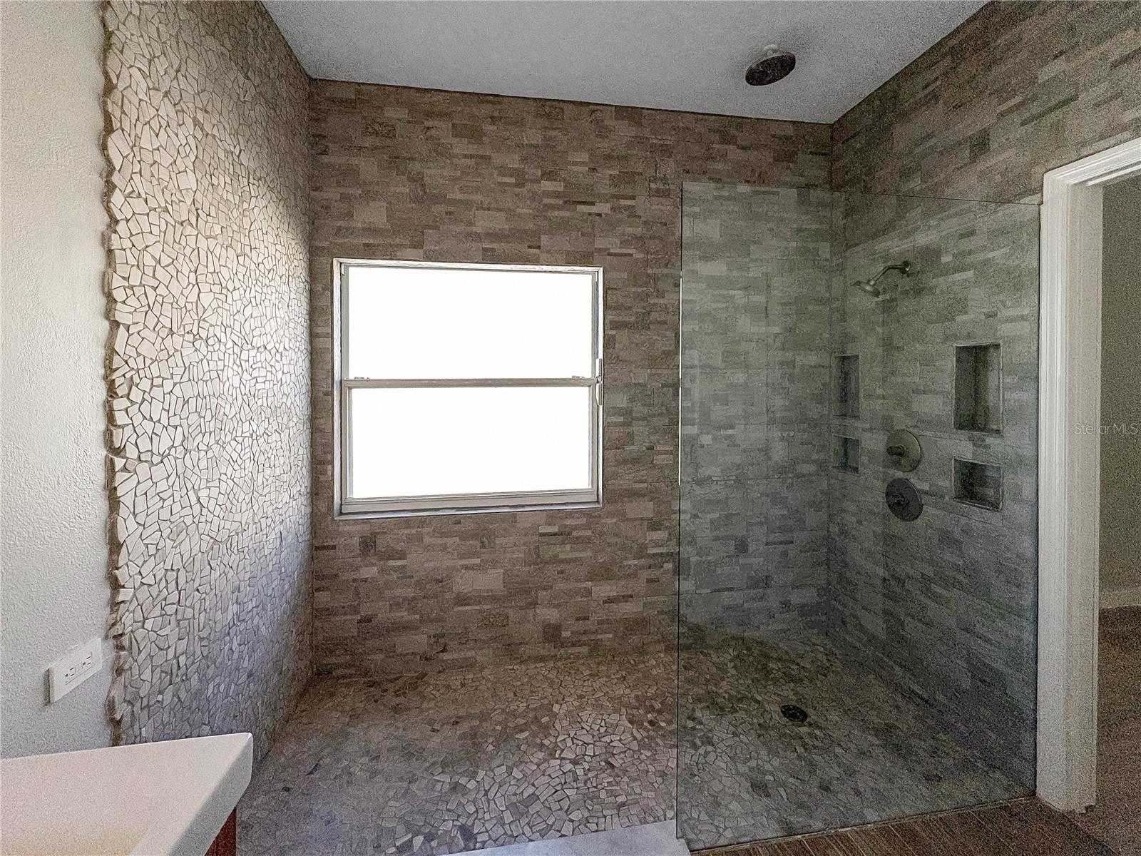 ASTER COVE AT CRESCENT LAKES - Residential Lease