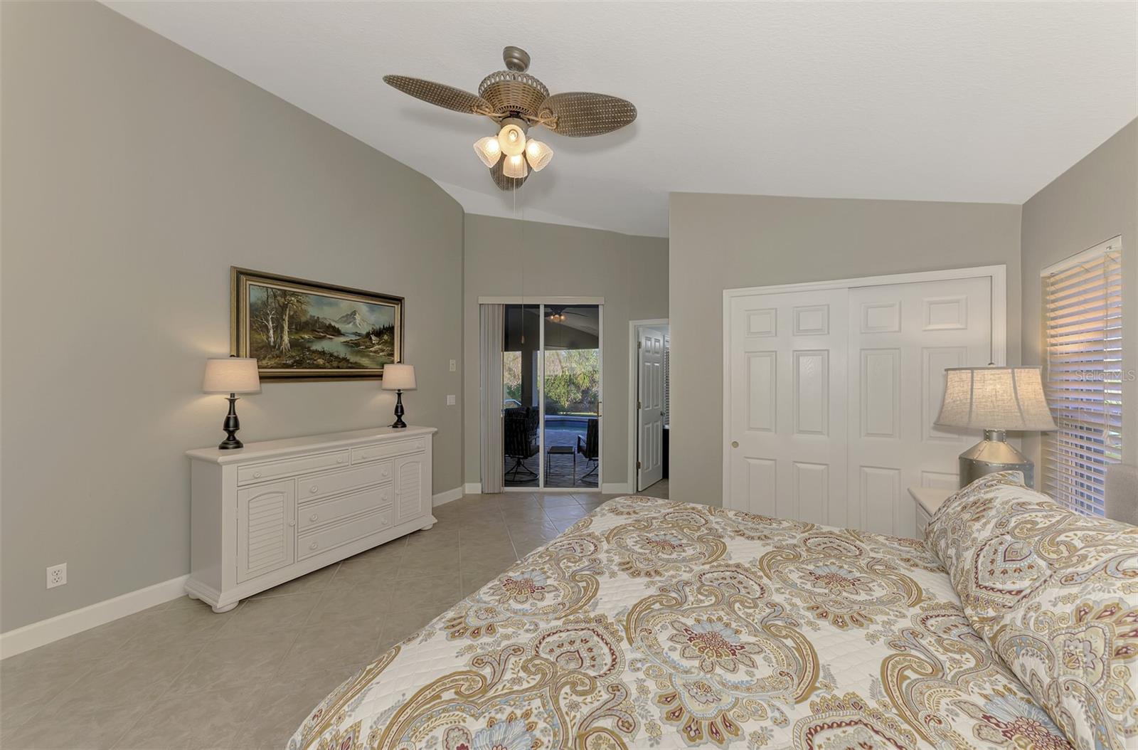 RIVERWOOD - Residential