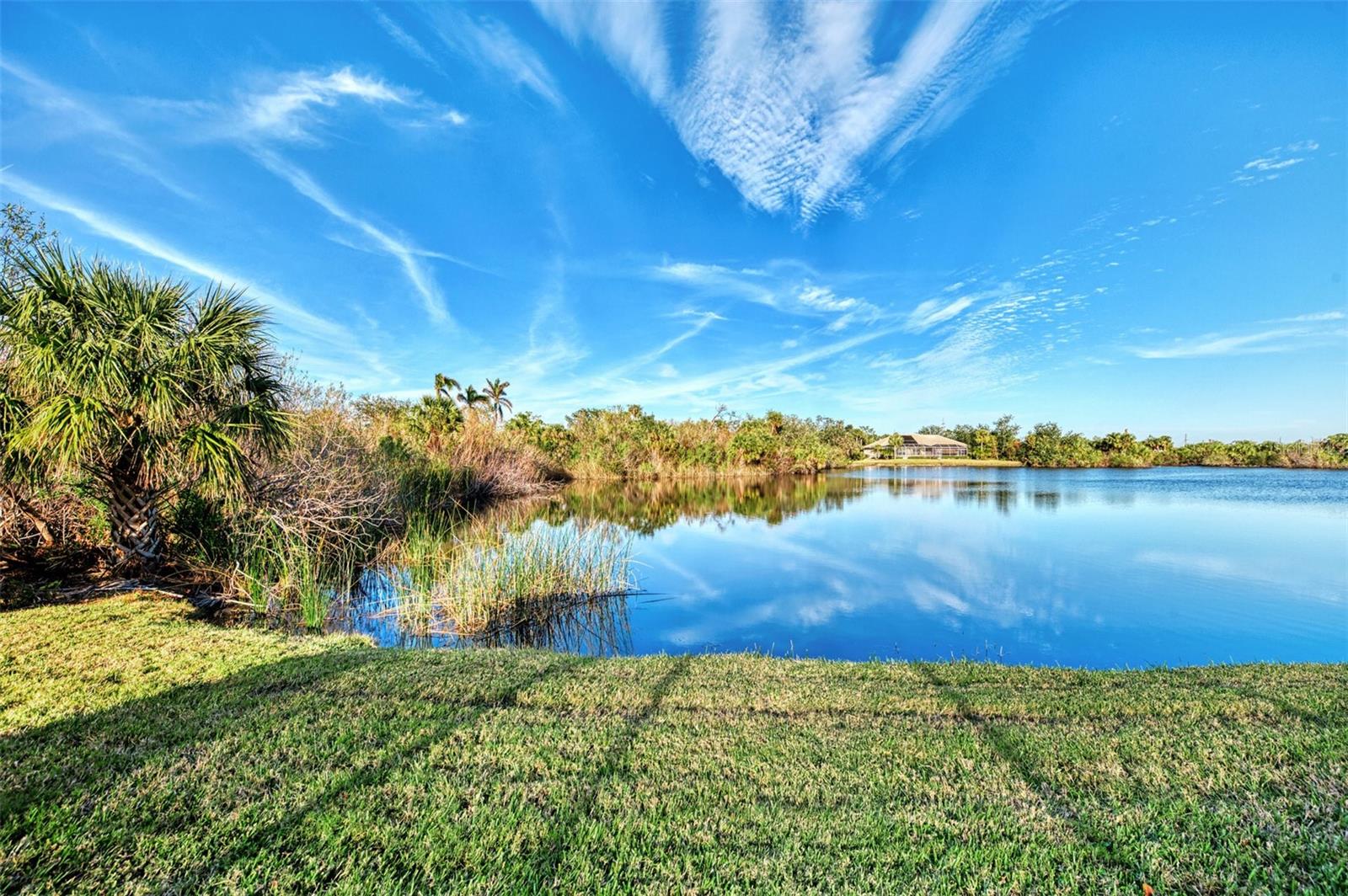 RIVERWOOD - Residential