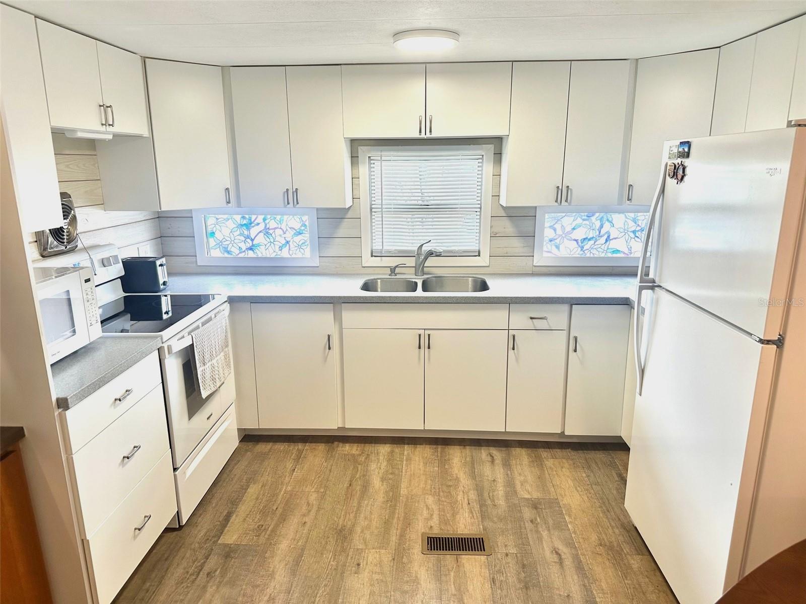 9790 66TH STREET N 362