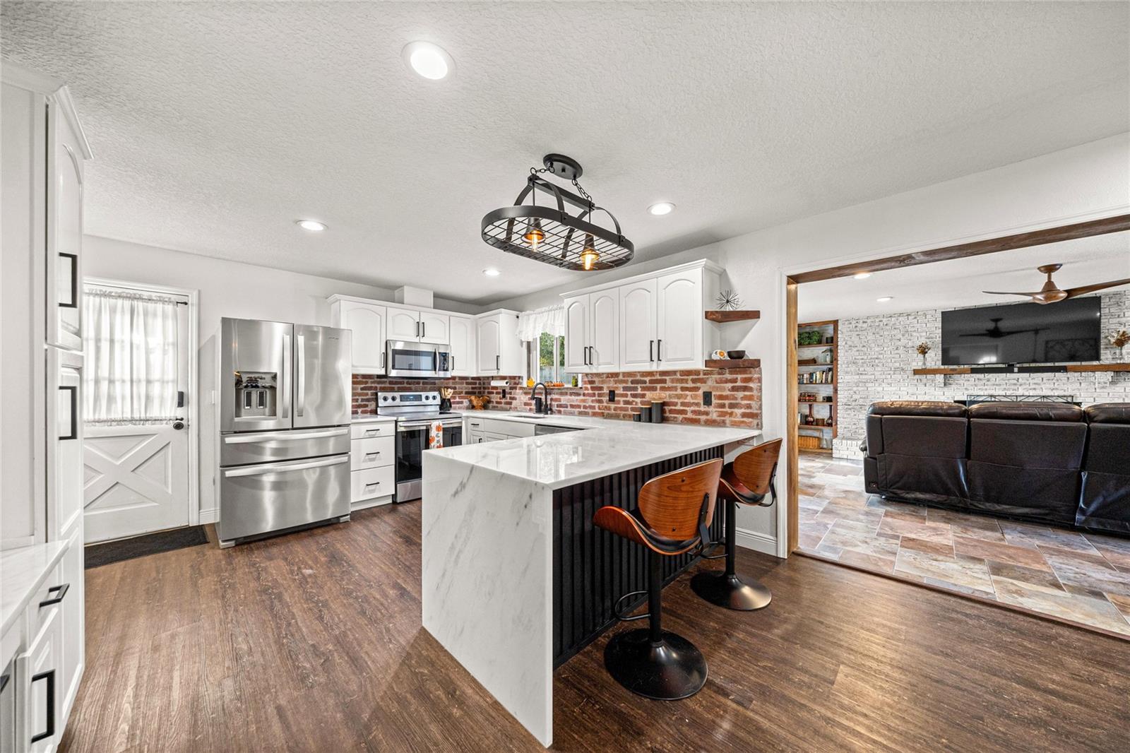 HOLCOMB ED - Residential