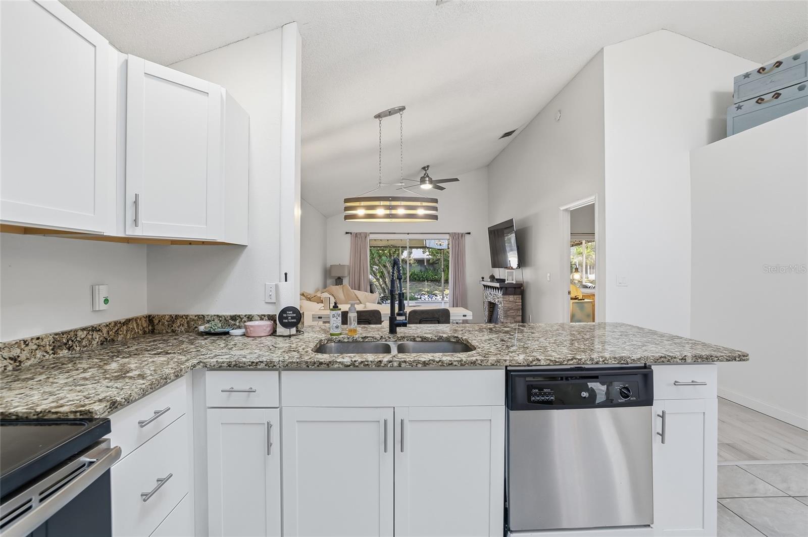 VILLAGE OF LAKESIDE SOUTH II - Residential