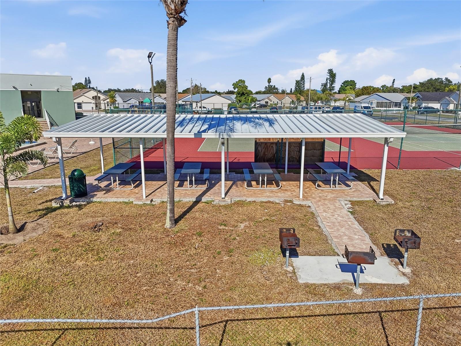 VILLAGE OF LAKESIDE SOUTH II - Residential