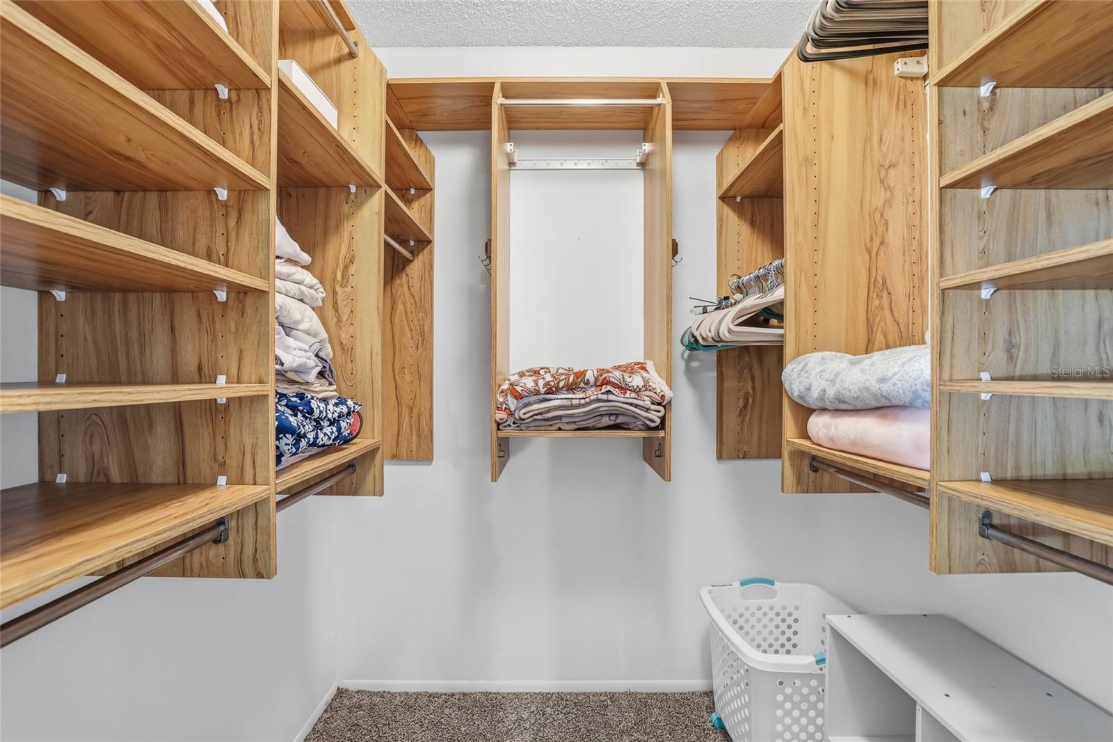 VILLAGE OF LAKESIDE SOUTH II - Residential