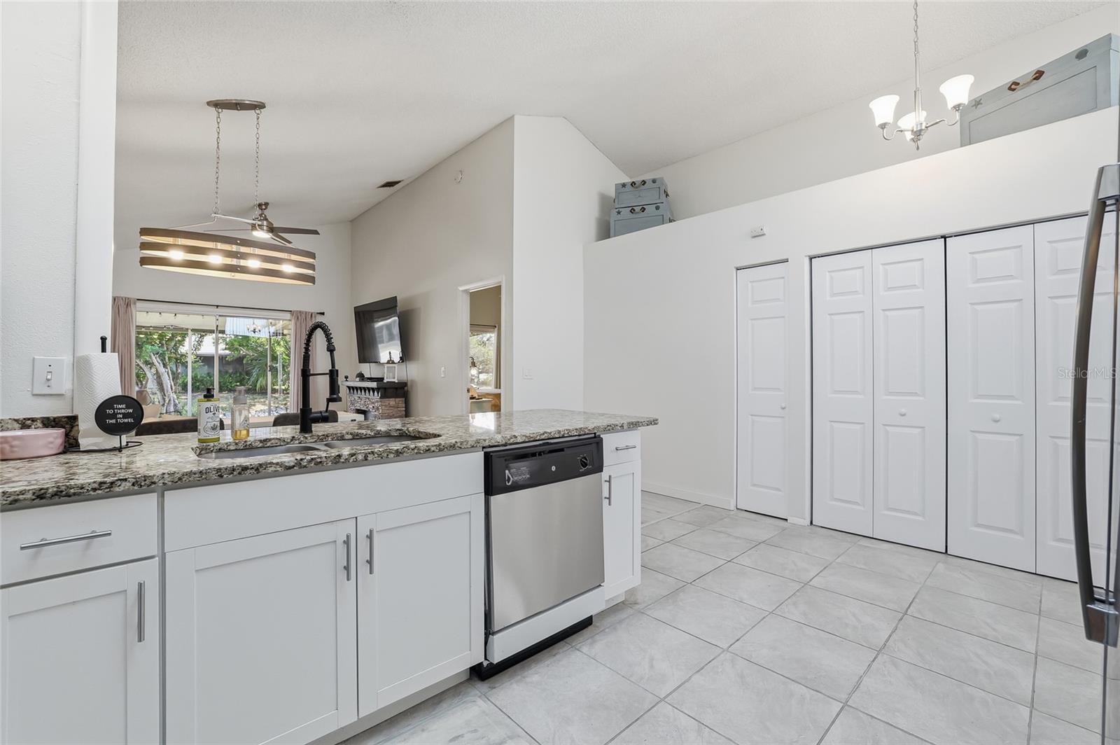 VILLAGE OF LAKESIDE SOUTH II - Residential