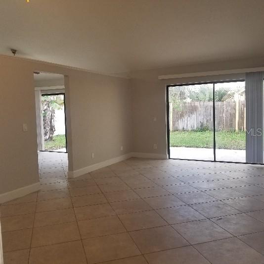 SUMMER WOODS - Residential Lease