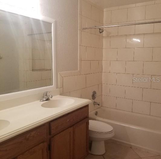 SUMMER WOODS - Residential Lease