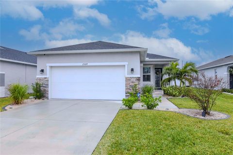 A home in PALMETTO