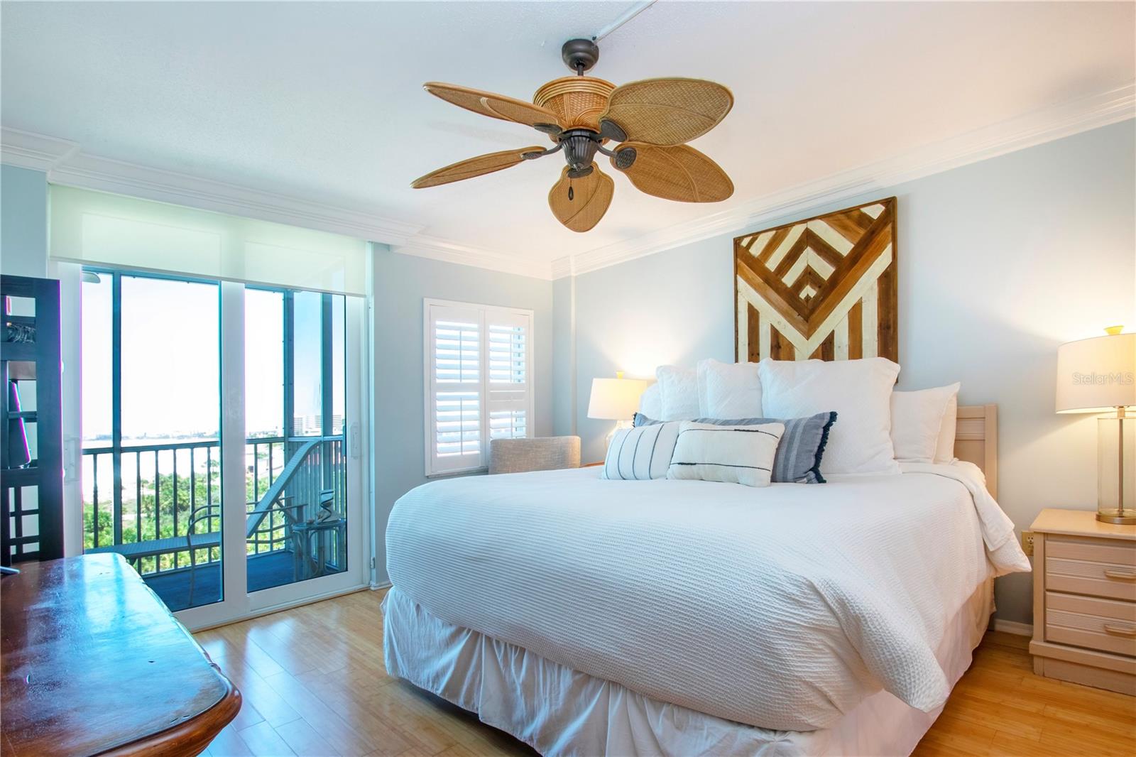 CRYSTAL SANDS 2 - Residential