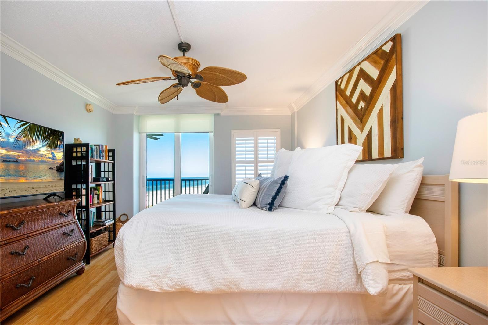 CRYSTAL SANDS 2 - Residential