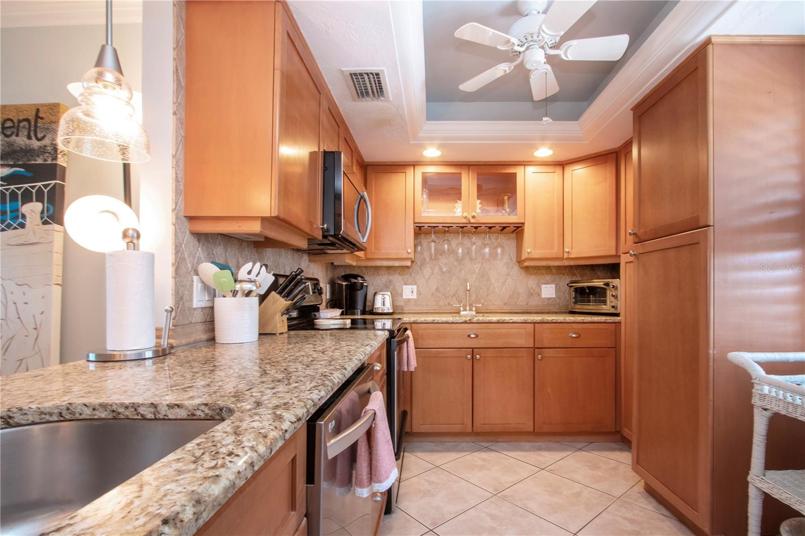 CRYSTAL SANDS 2 - Residential