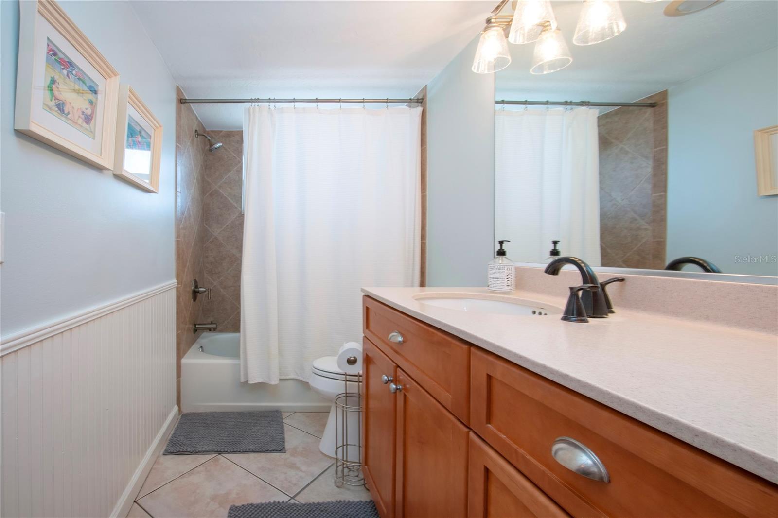 CRYSTAL SANDS 2 - Residential