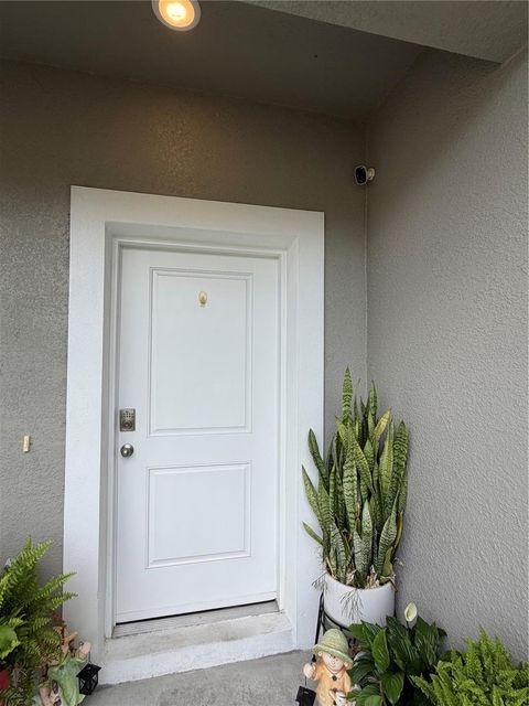 Tiny photo for 15943 SW 53rd Court, Ocala, FL 34473 (MLS # OM725036)