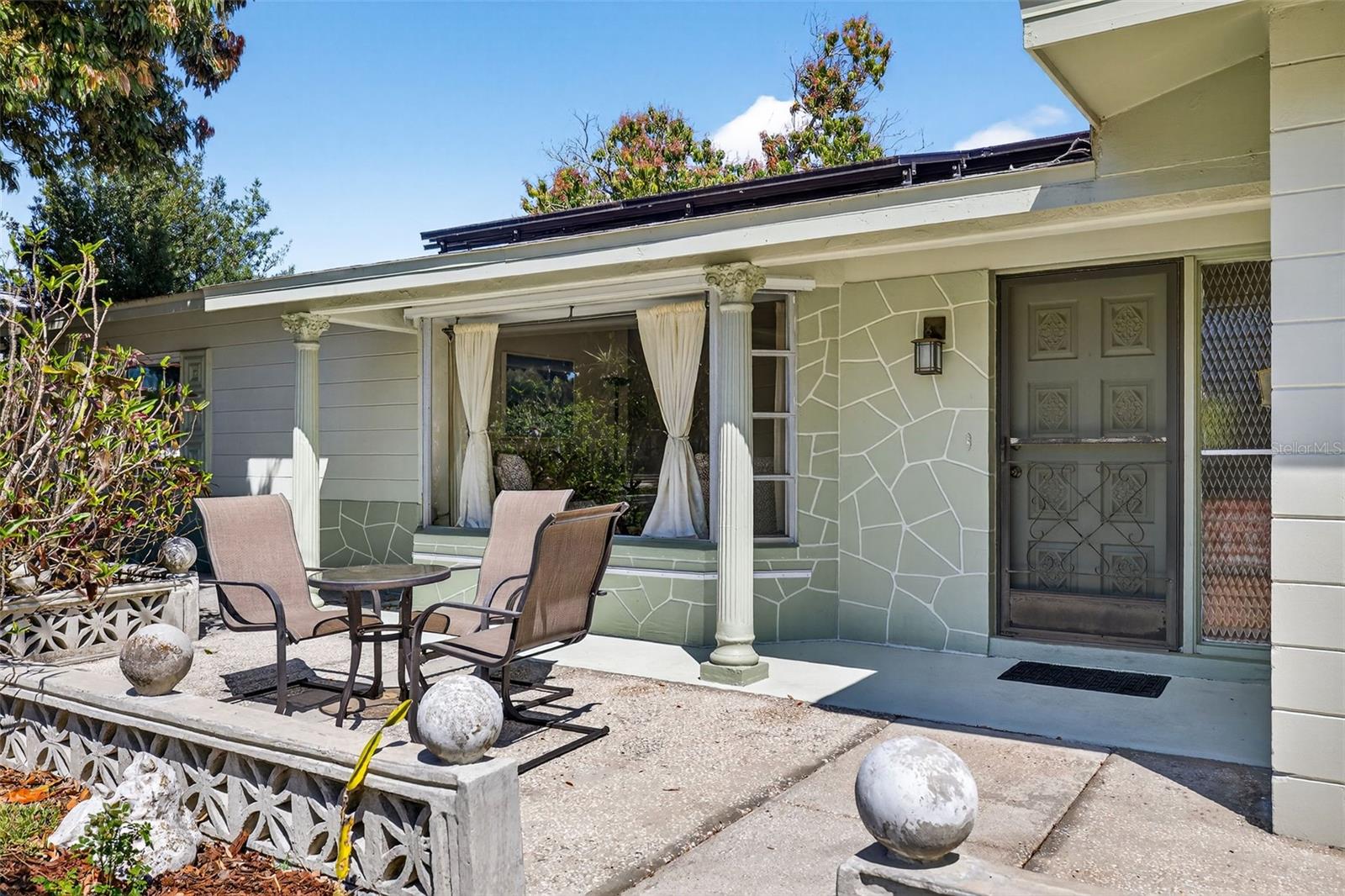 EAGLE CREST - Residential