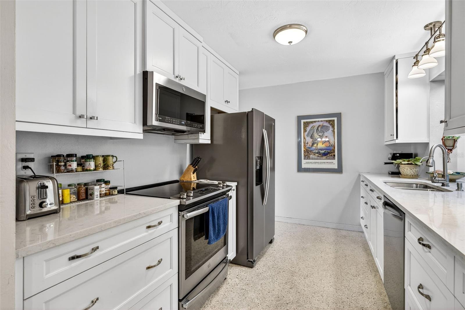 EAGLE CREST - Residential