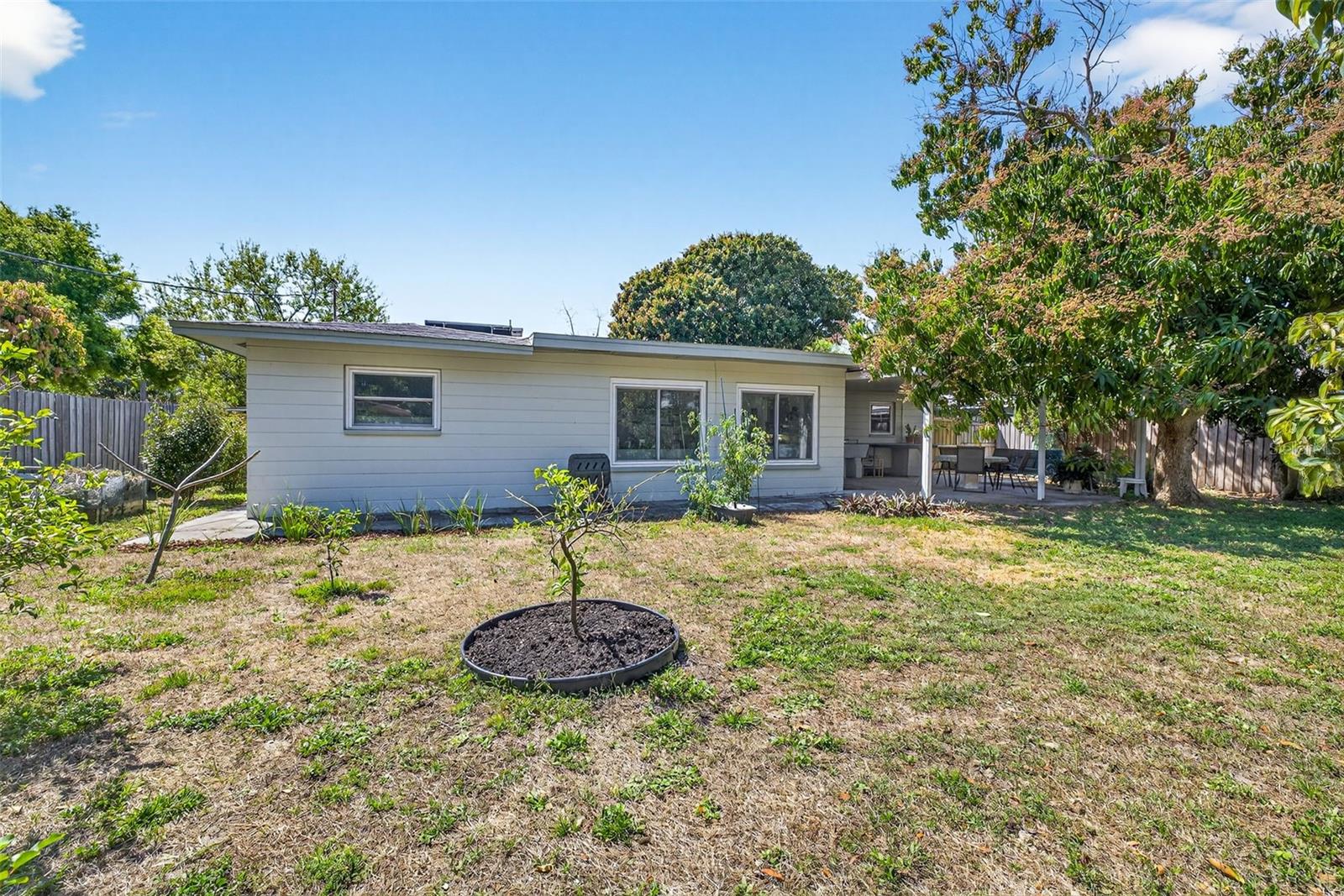 EAGLE CREST - Residential