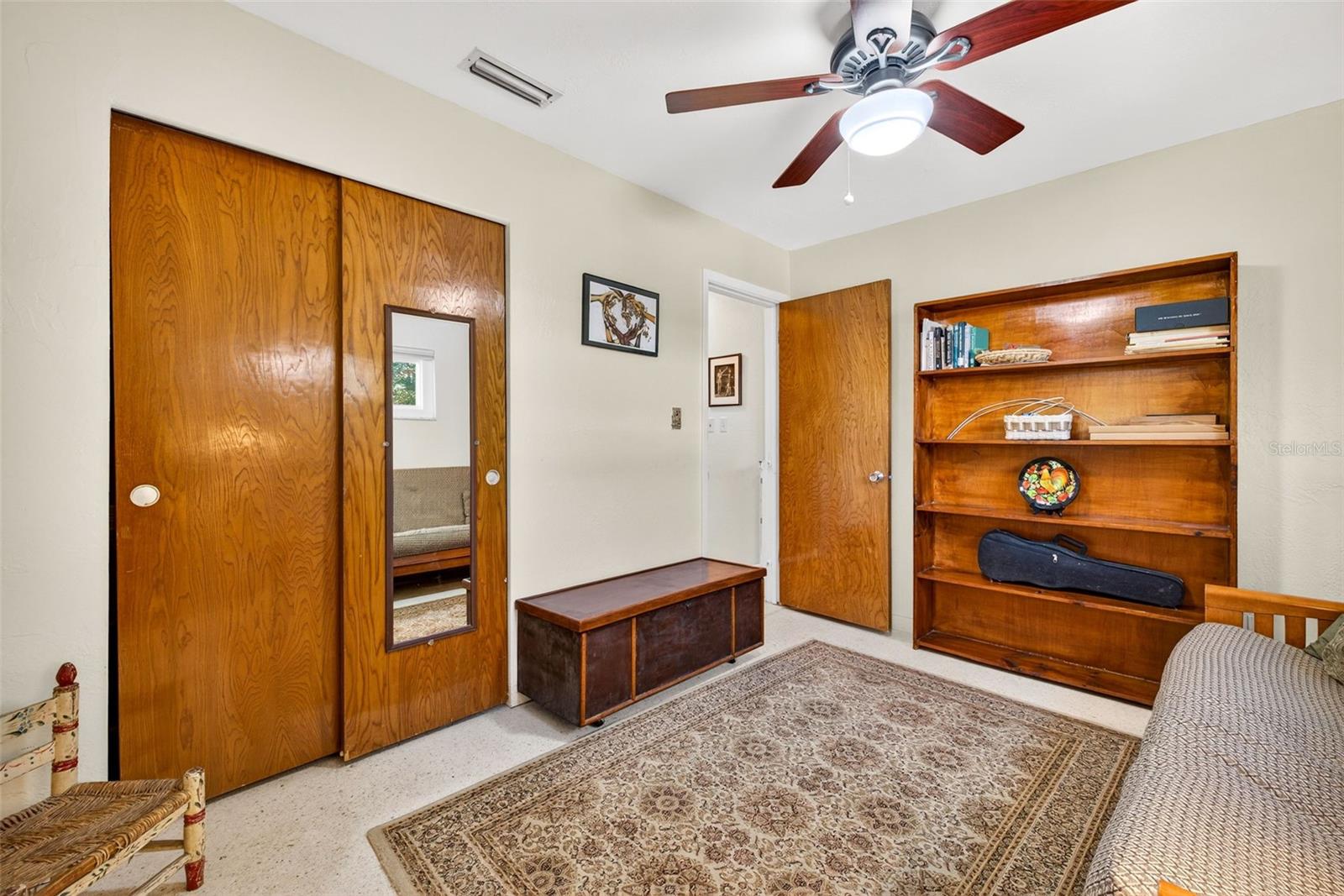 EAGLE CREST - Residential