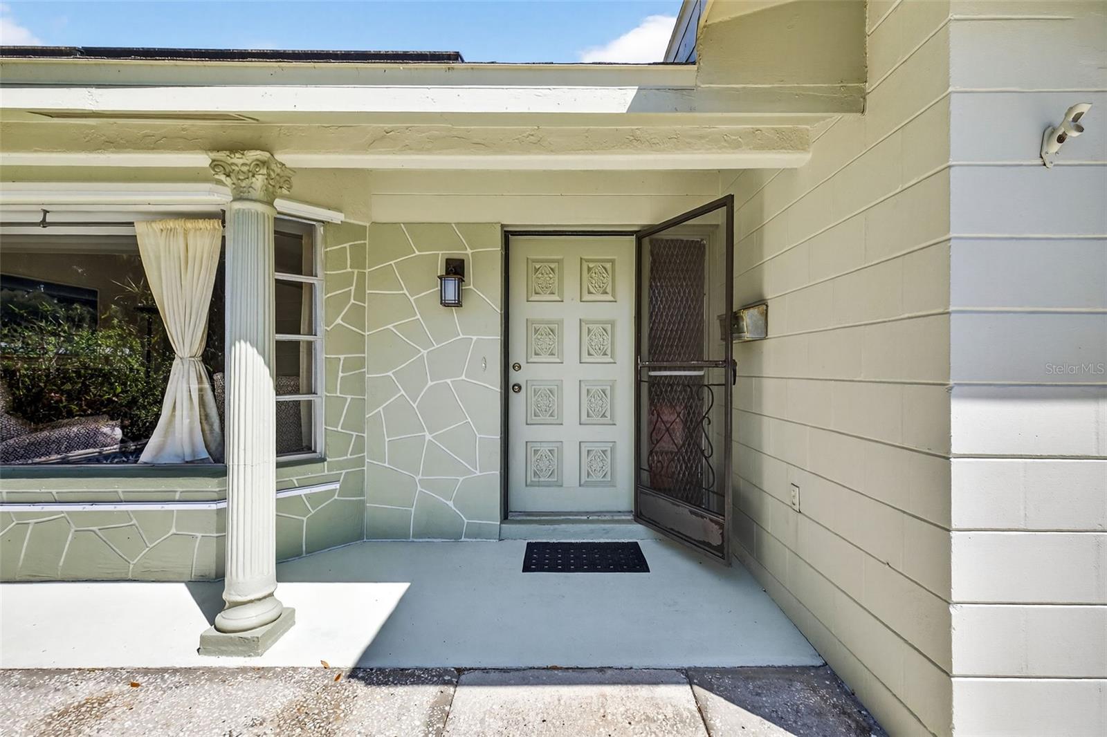 EAGLE CREST - Residential