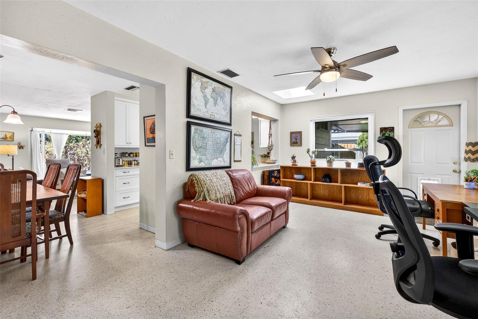 EAGLE CREST - Residential