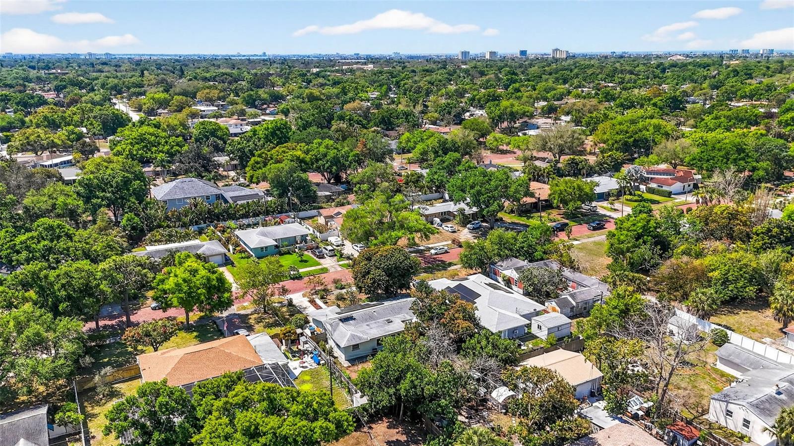 EAGLE CREST - Residential